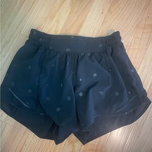 Lululemon Hotty Hot Low-rise 4”